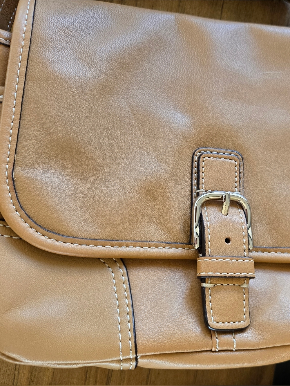 COACH Hadley Leather Field Flap Crossbody Shoulder Bag Tan